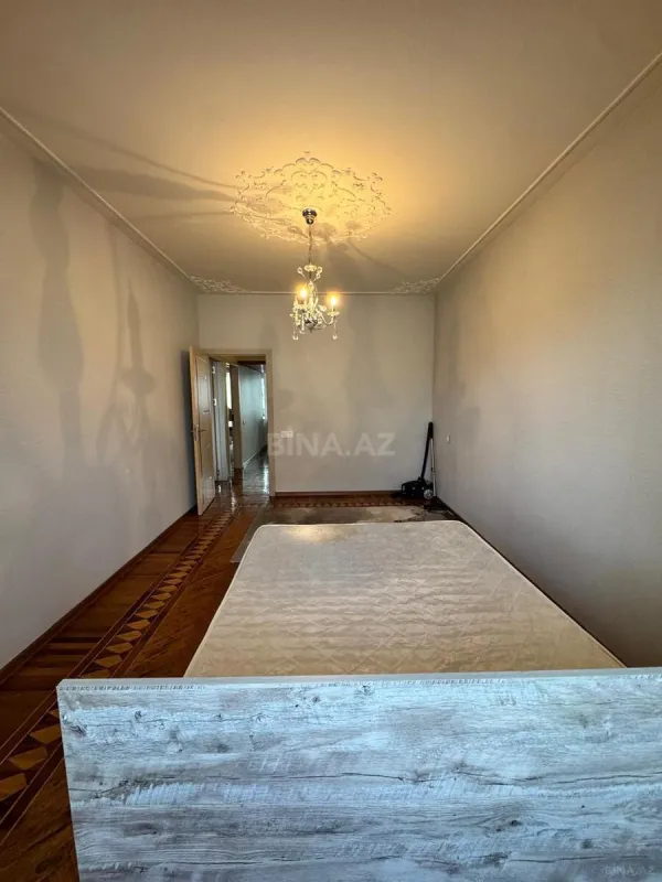 Kirayə verilir 3 otaqlı mənzil 92 m²