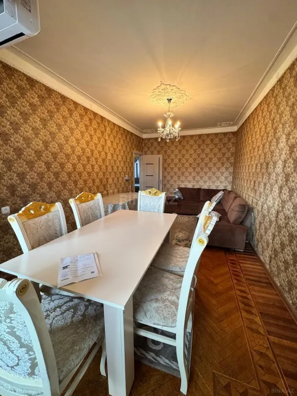 Kirayə verilir 3 otaqlı mənzil 92 m²