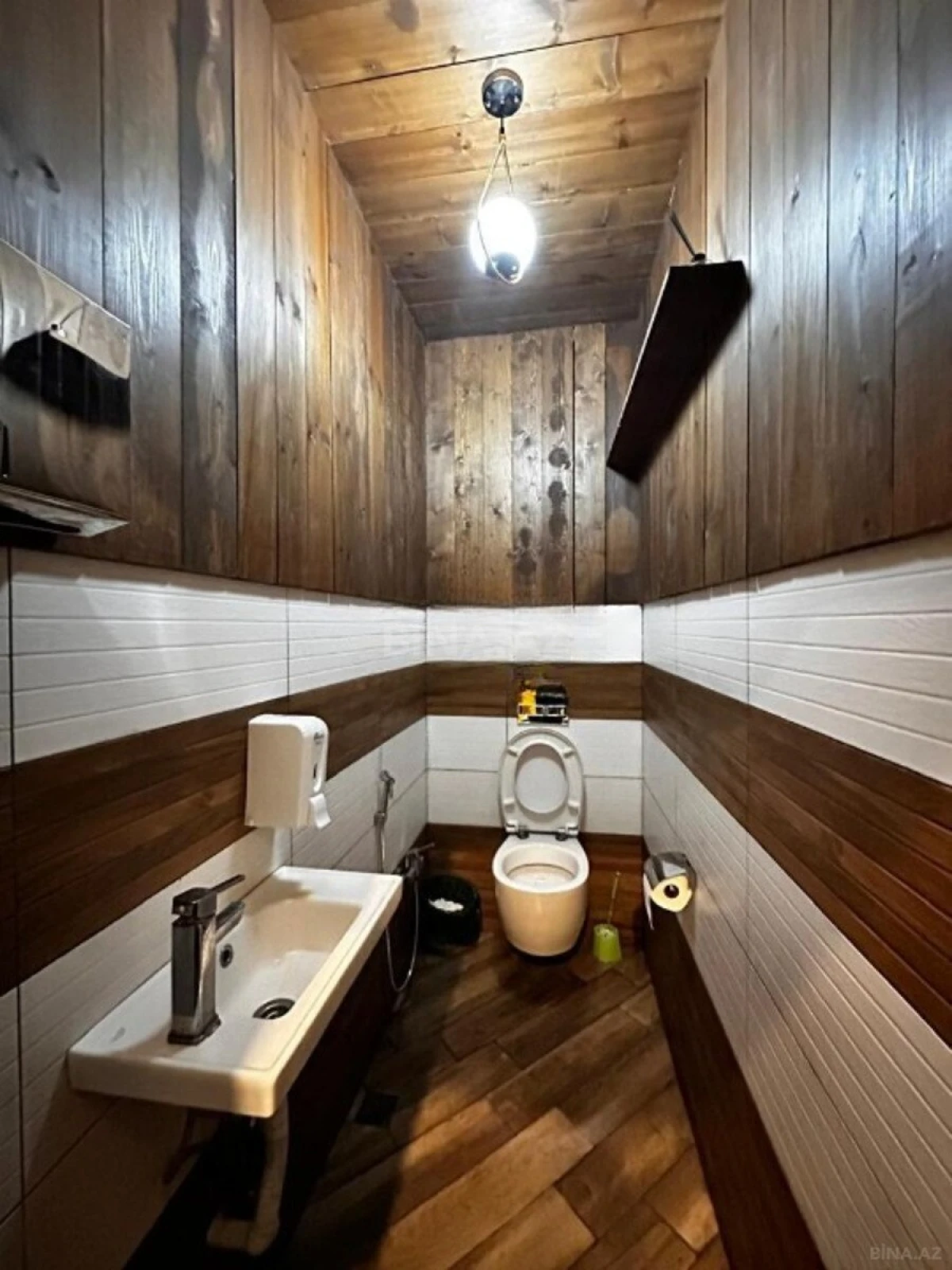 Kirayə verilir obyekt 160 m²