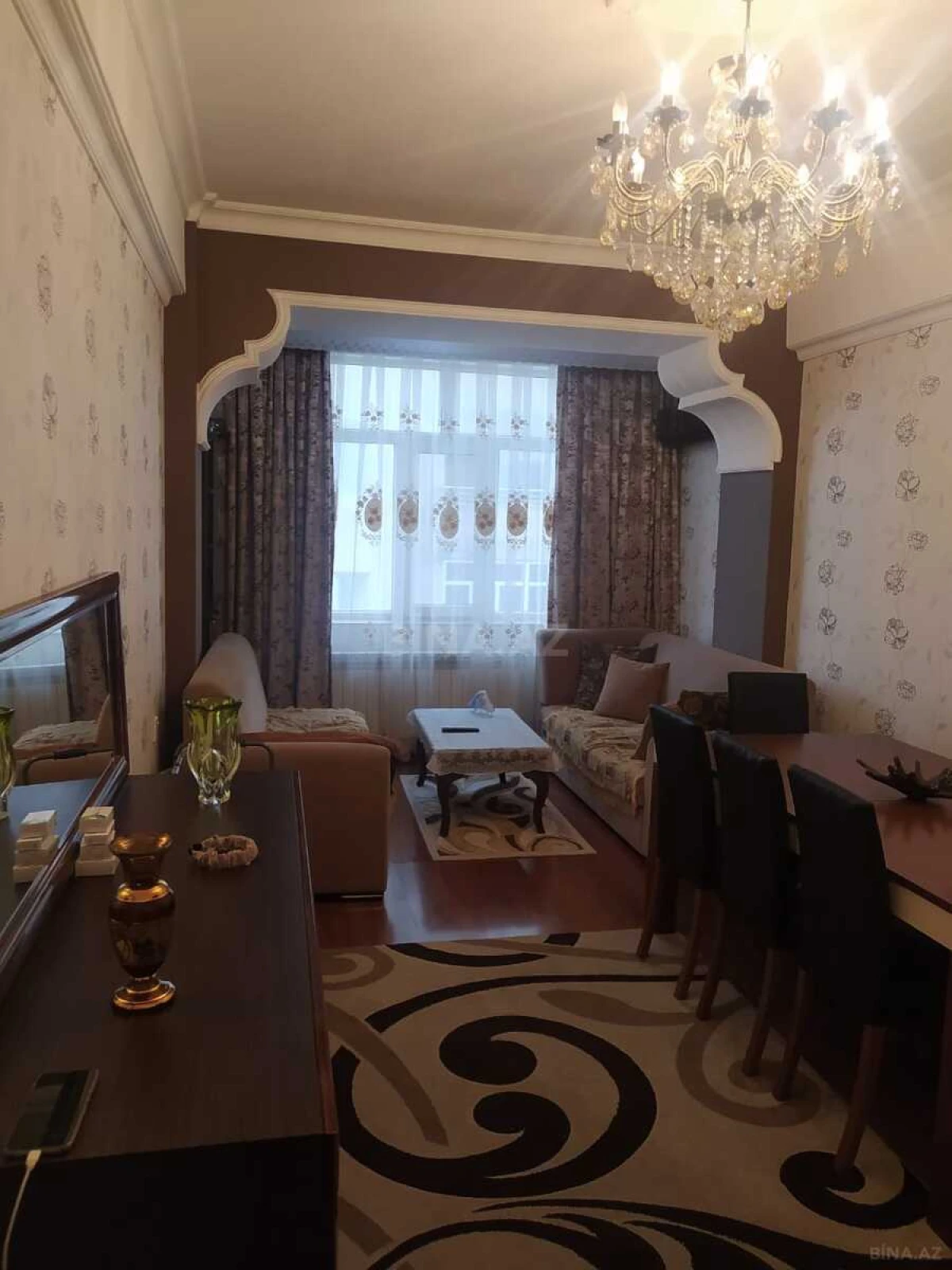 Satılır 2 otaqlı mənzil 70 m²