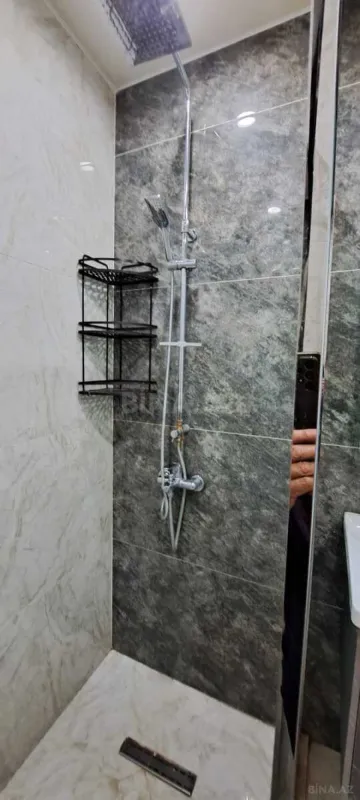 Kirayə verilir 2 otaqlı mənzil 65 m²