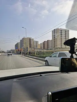 Kirayə verilir 2 otaqlı mənzil 90 m²