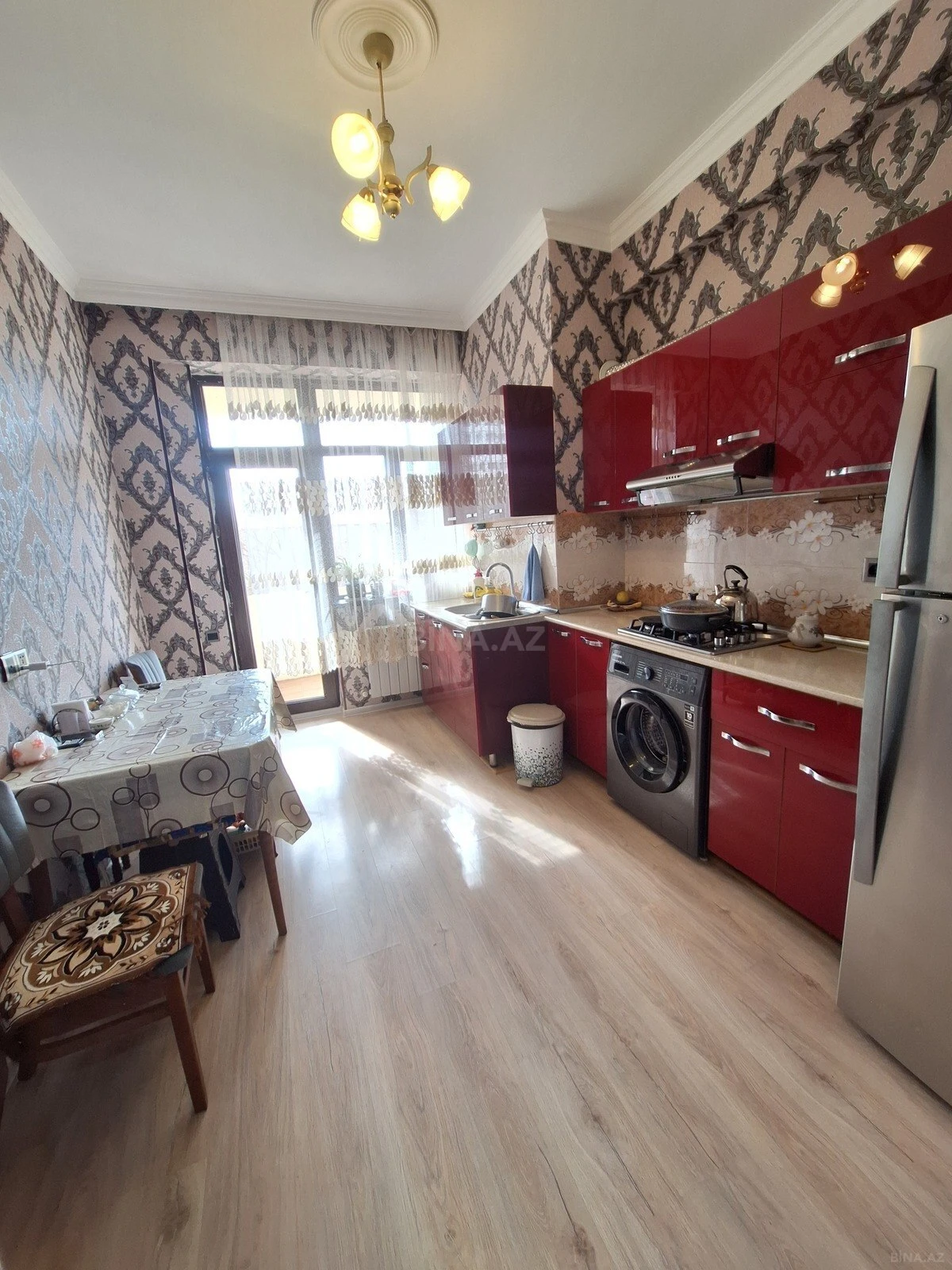 Satılır 1 otaqlı mənzil 55 m²