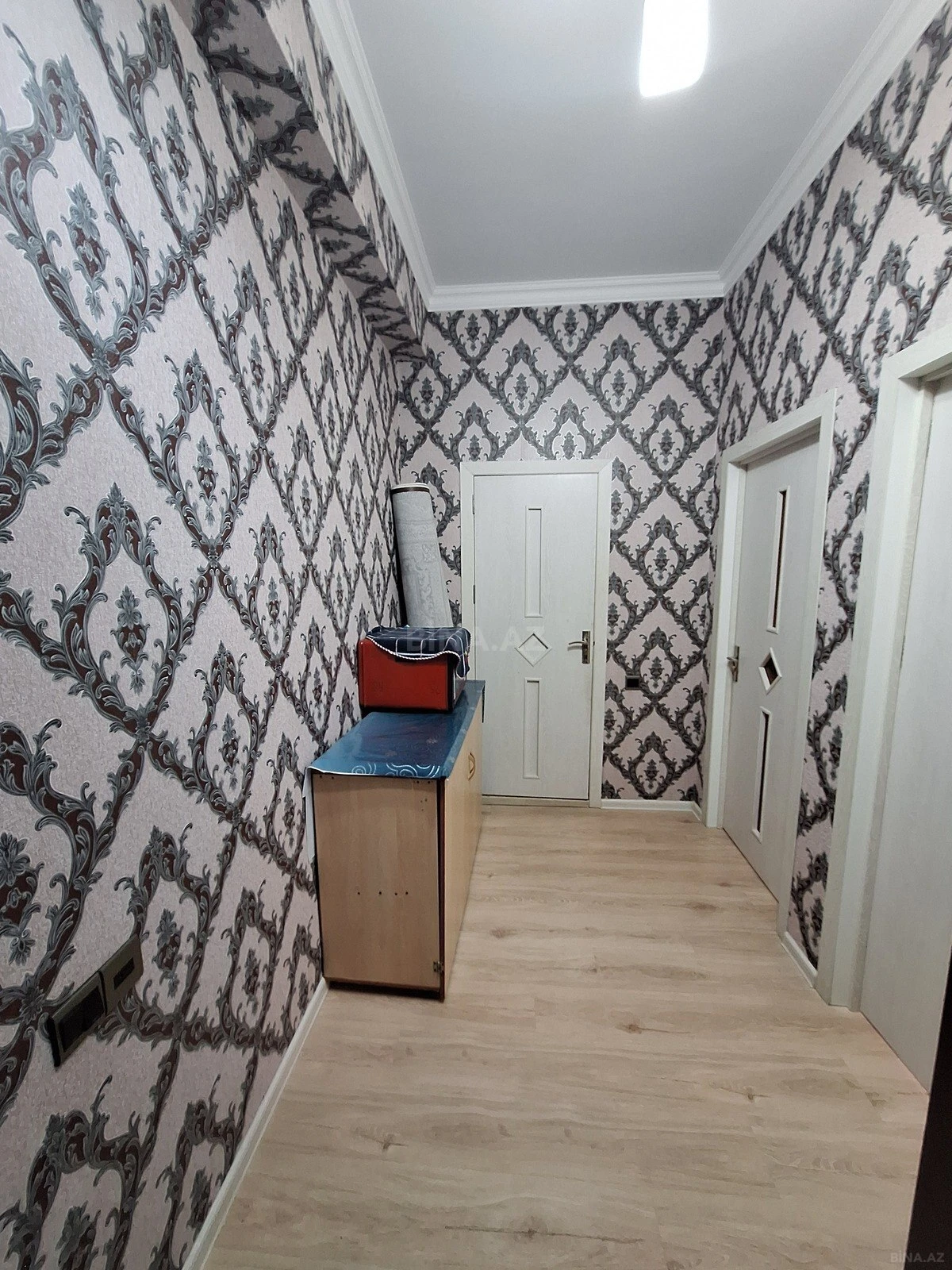 Satılır 1 otaqlı mənzil 55 m²