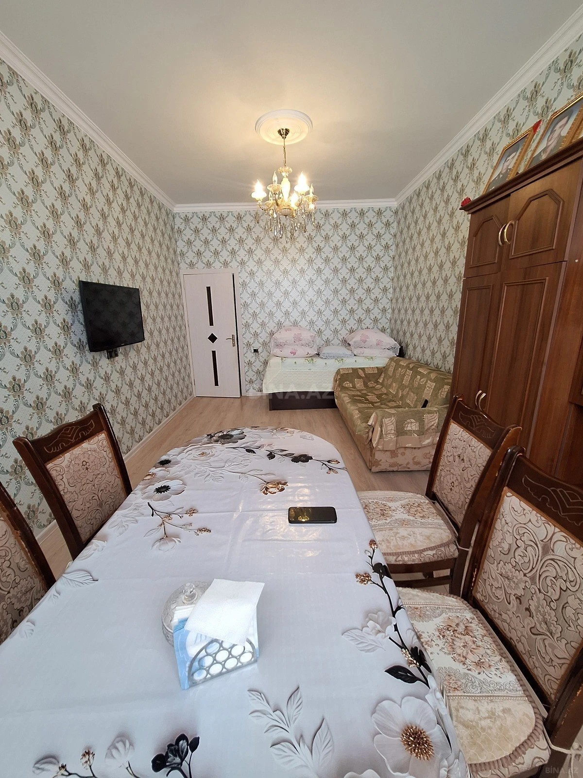 Satılır 1 otaqlı mənzil 55 m²