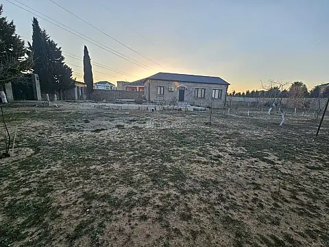 Satılır 3 otaqlı həyət evi 80 m² — Bakı, Şüvəlan 3 otaq 80.00 m²