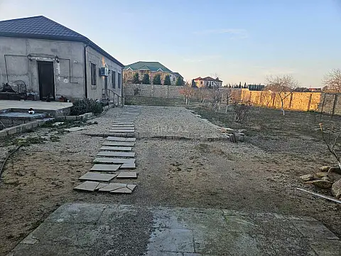 Satılır 3 otaqlı həyət evi 80 m²