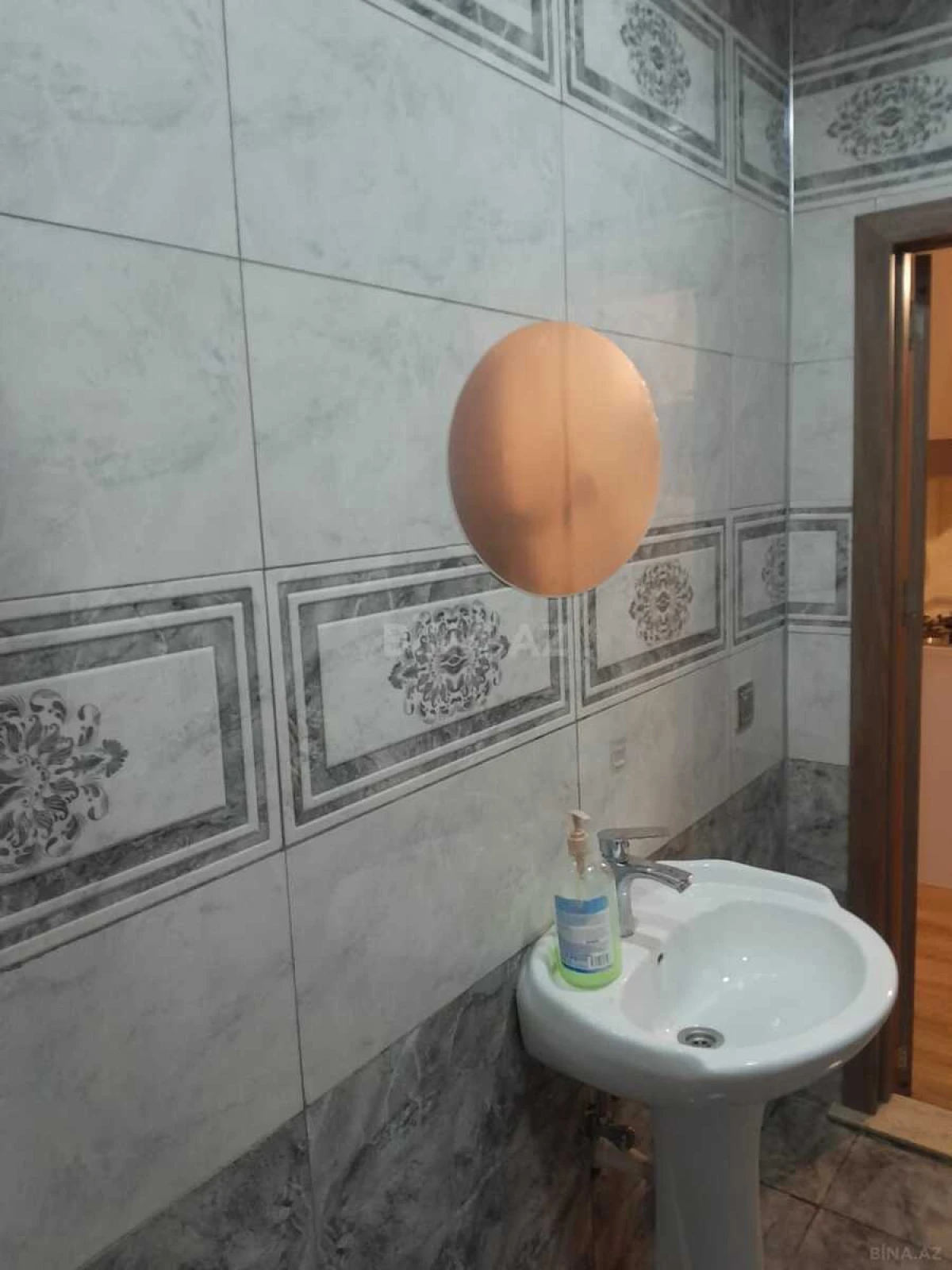 Kirayə verilir 1 otaqlı mənzil 40 m²