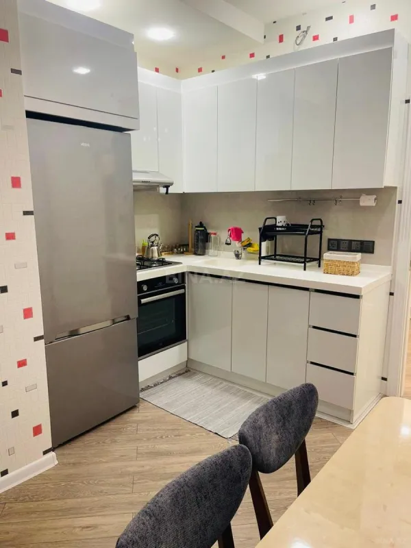 Kirayə verilir 3 otaqlı mənzil 110 m²