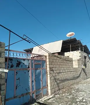 Satılır 2 otaqlı həyət evi 100 m²