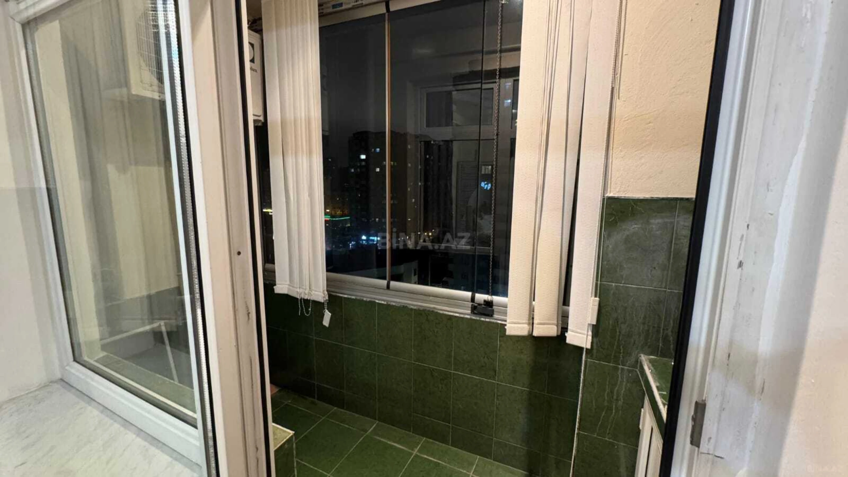 Kirayə verilir 3 otaqlı mənzil 110 m²