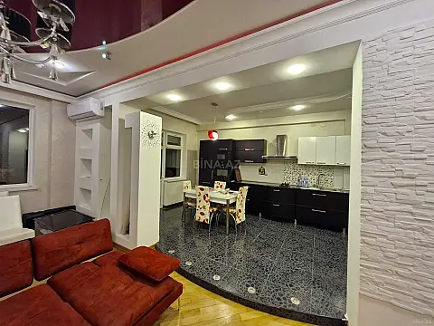 Kirayə verilir 3 otaqlı mənzil 110 m²