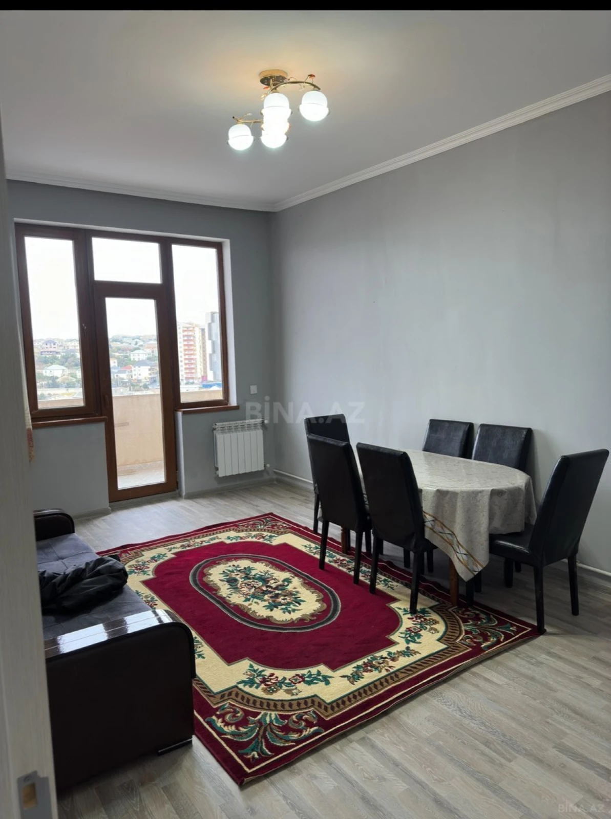 Kirayə verilir 2 otaqlı mənzil 64 m²