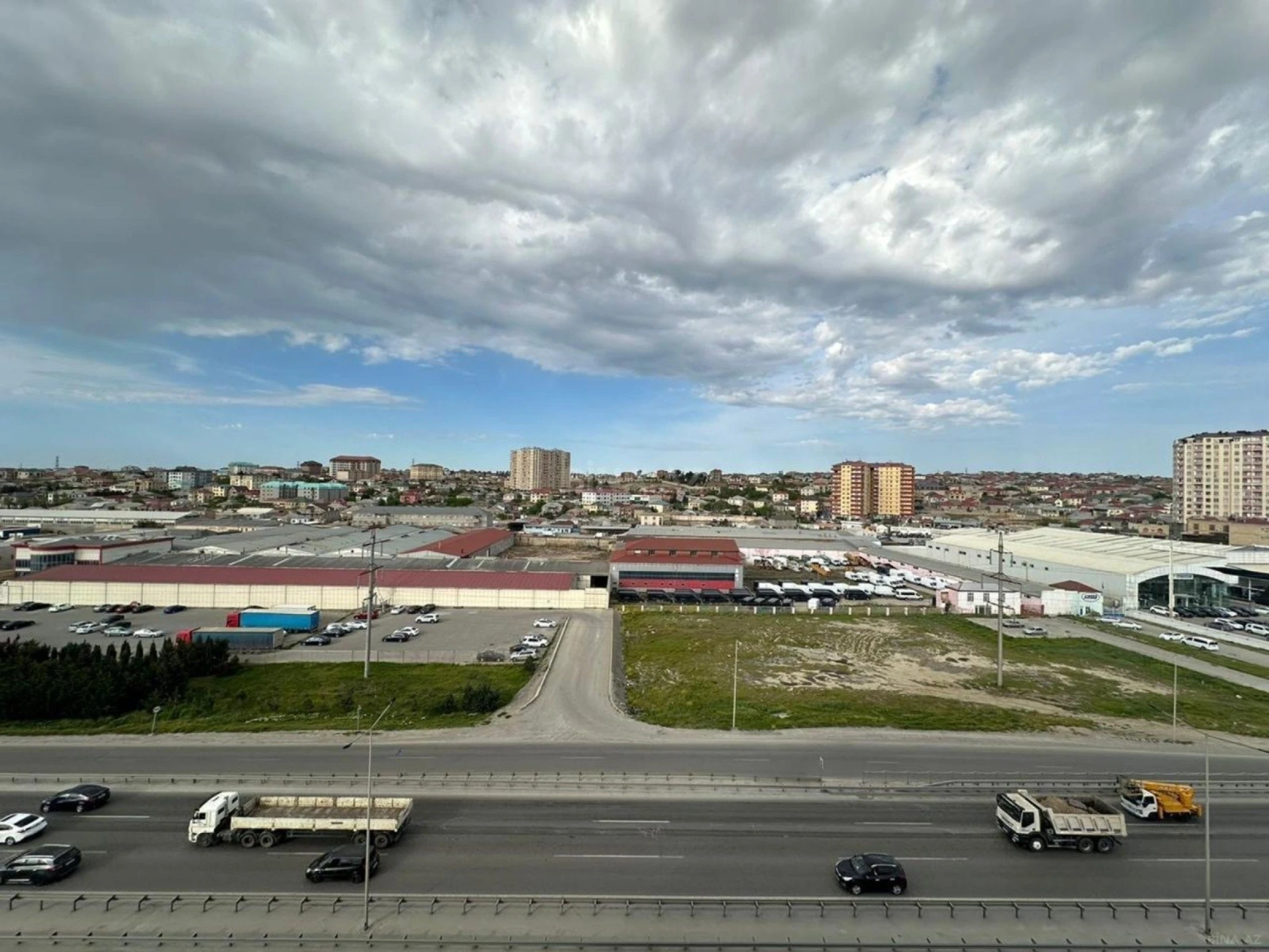 Kirayə verilir 2 otaqlı mənzil 64 m²