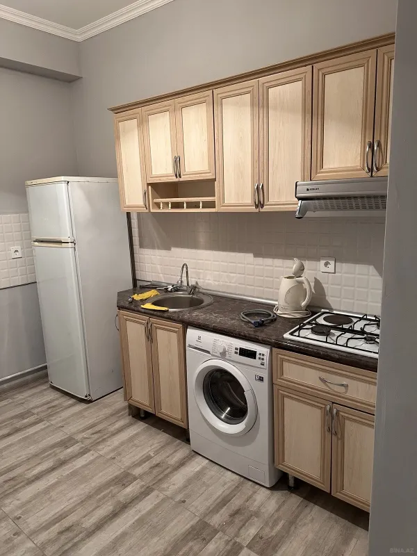 Kirayə verilir 2 otaqlı mənzil 64 m²