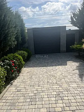 Satılır 6 otaqlı həyət evi 200 m²