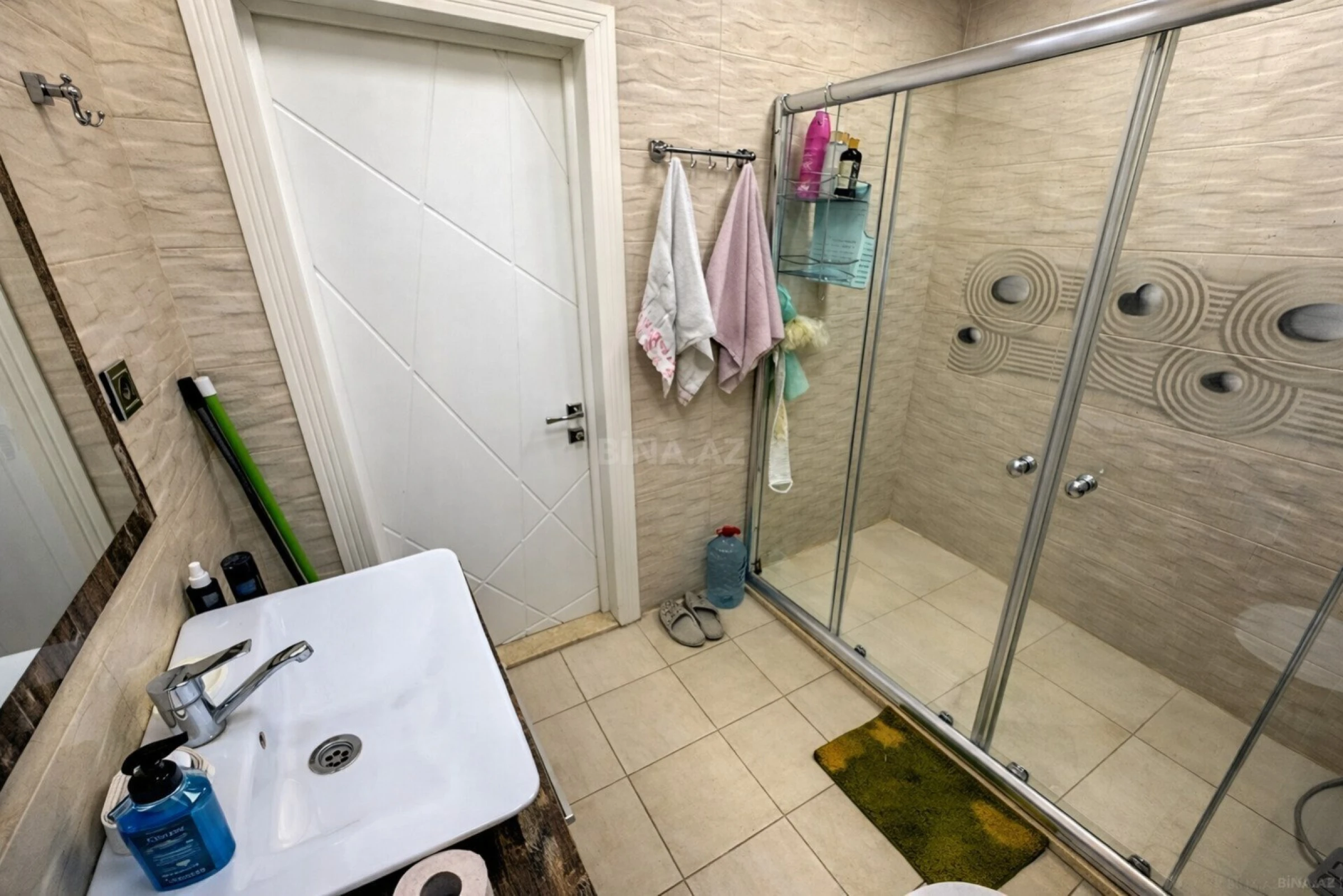 Satılır 3 otaqlı mənzil 116 m²