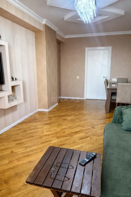 Satılır 3 otaqlı mənzil 116 m²