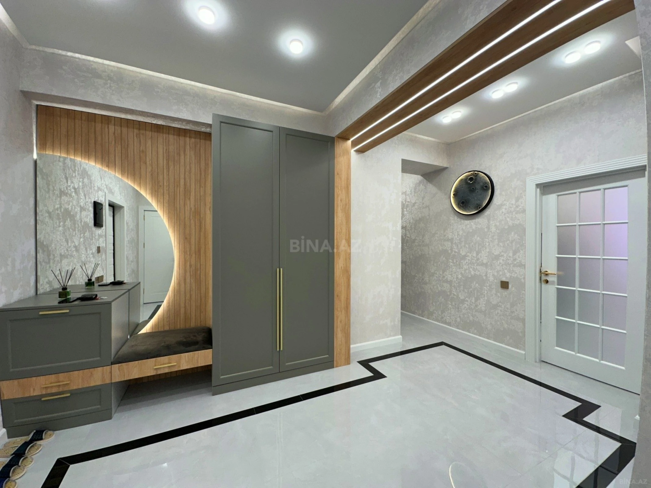 Satılır 2 otaqlı mənzil 85 m²