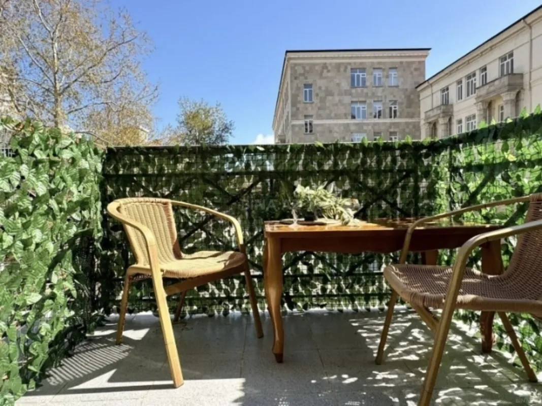 Kirayə verilir 2 otaqlı mənzil 50 m²