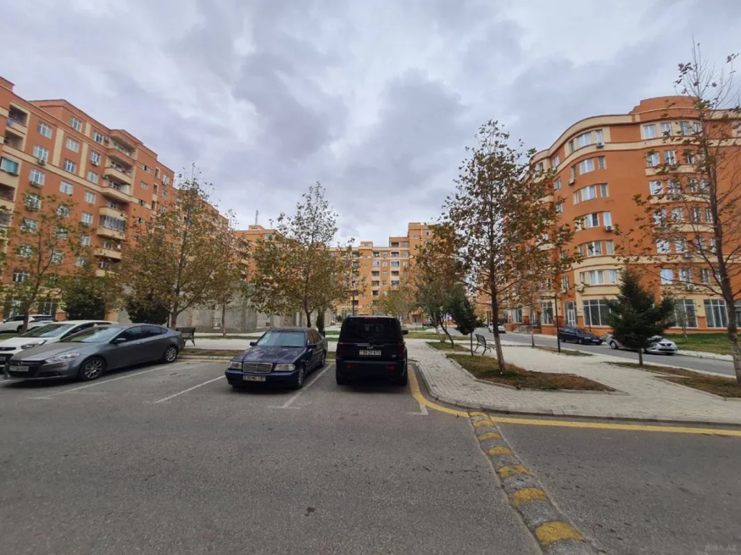 Satılır 2 otaqlı mənzil 42 m²