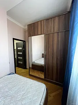 Satılır 2 otaqlı mənzil 42 m²