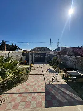 Satılır 3 otaqlı həyət evi 100 m²