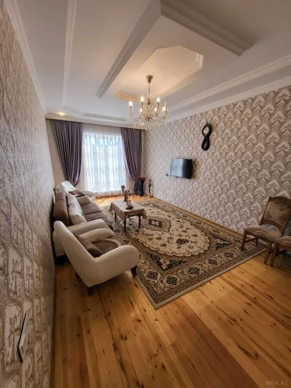 Satılır 3 otaqlı həyət evi 100 m²