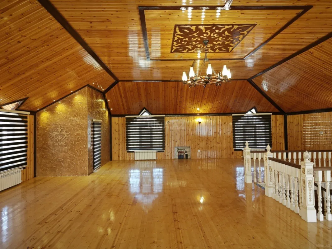 Satılır 7 otaqlı həyət evi 470 m²