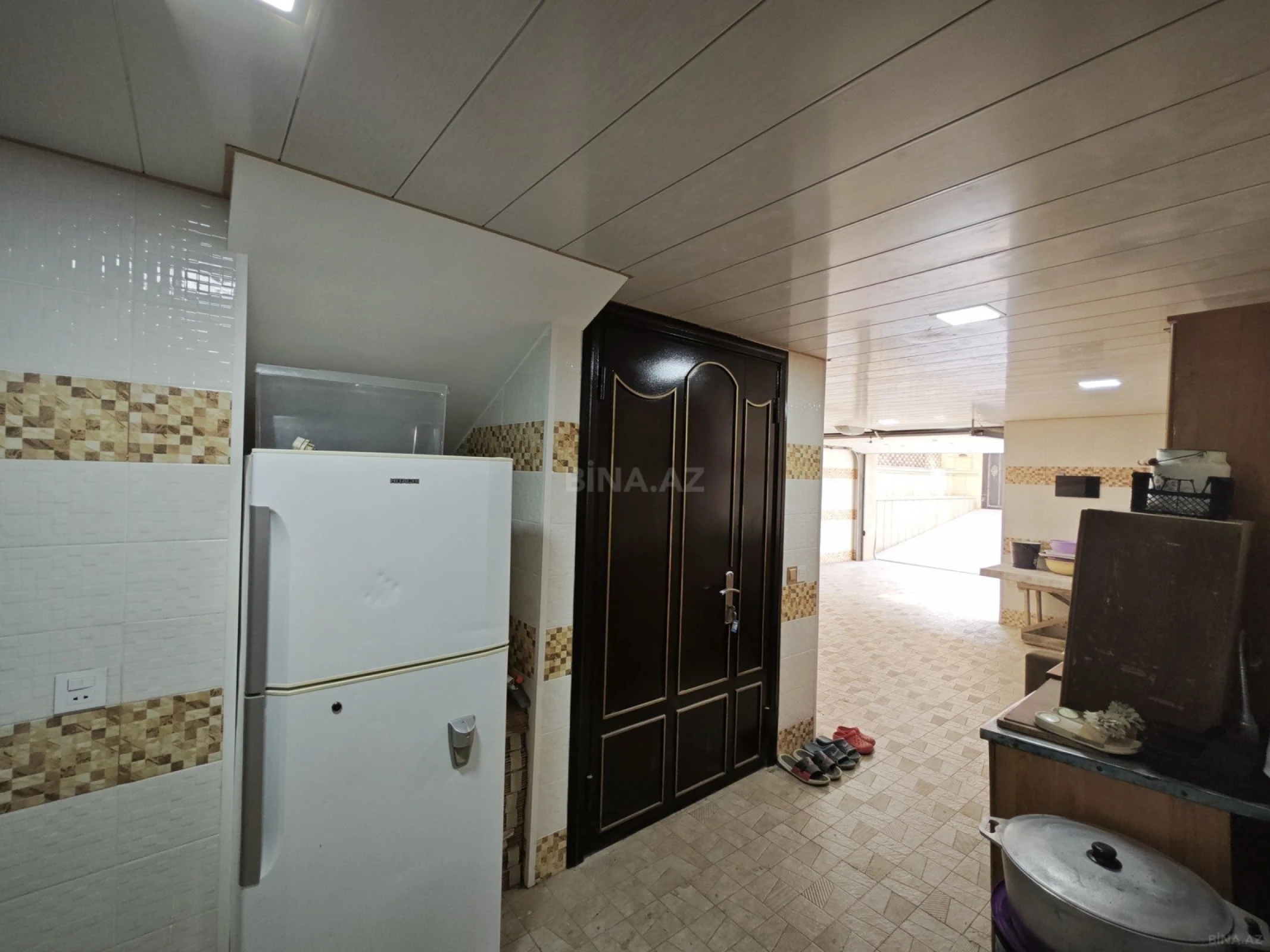 Satılır 7 otaqlı həyət evi 470 m²