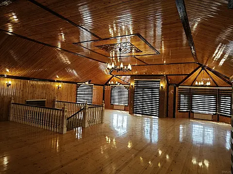 Satılır 7 otaqlı həyət evi 470 m²