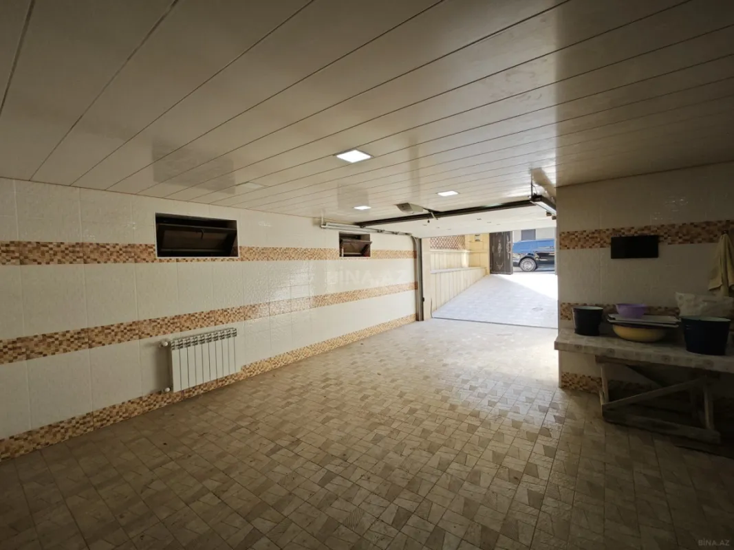 Satılır 7 otaqlı həyət evi 470 m²