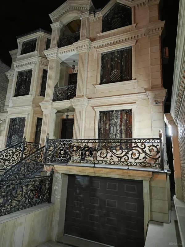 Satılır 7 otaqlı həyət evi 470 m²