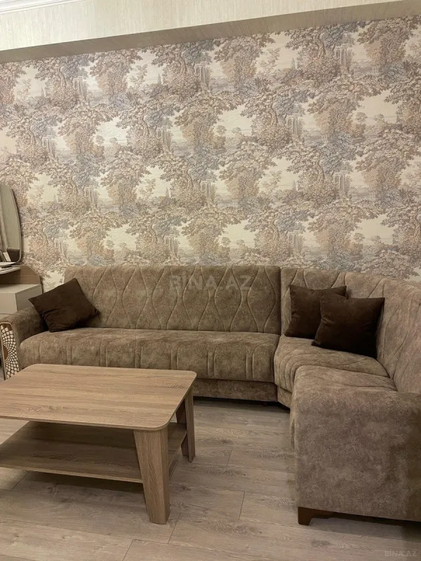 Kirayə verilir 2 otaqlı mənzil 65 m²