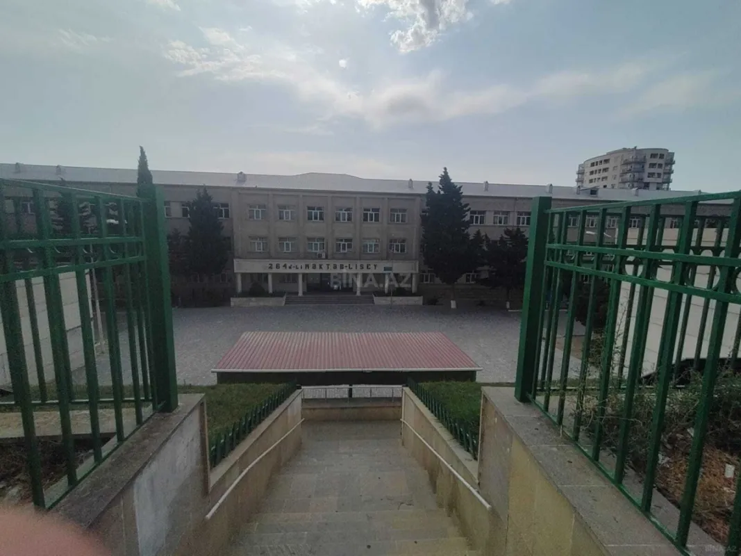 Satılır 2 otaqlı mənzil 65 m²