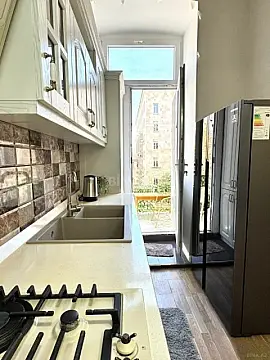 Kirayə verilir 2 otaqlı mənzil 50 m²