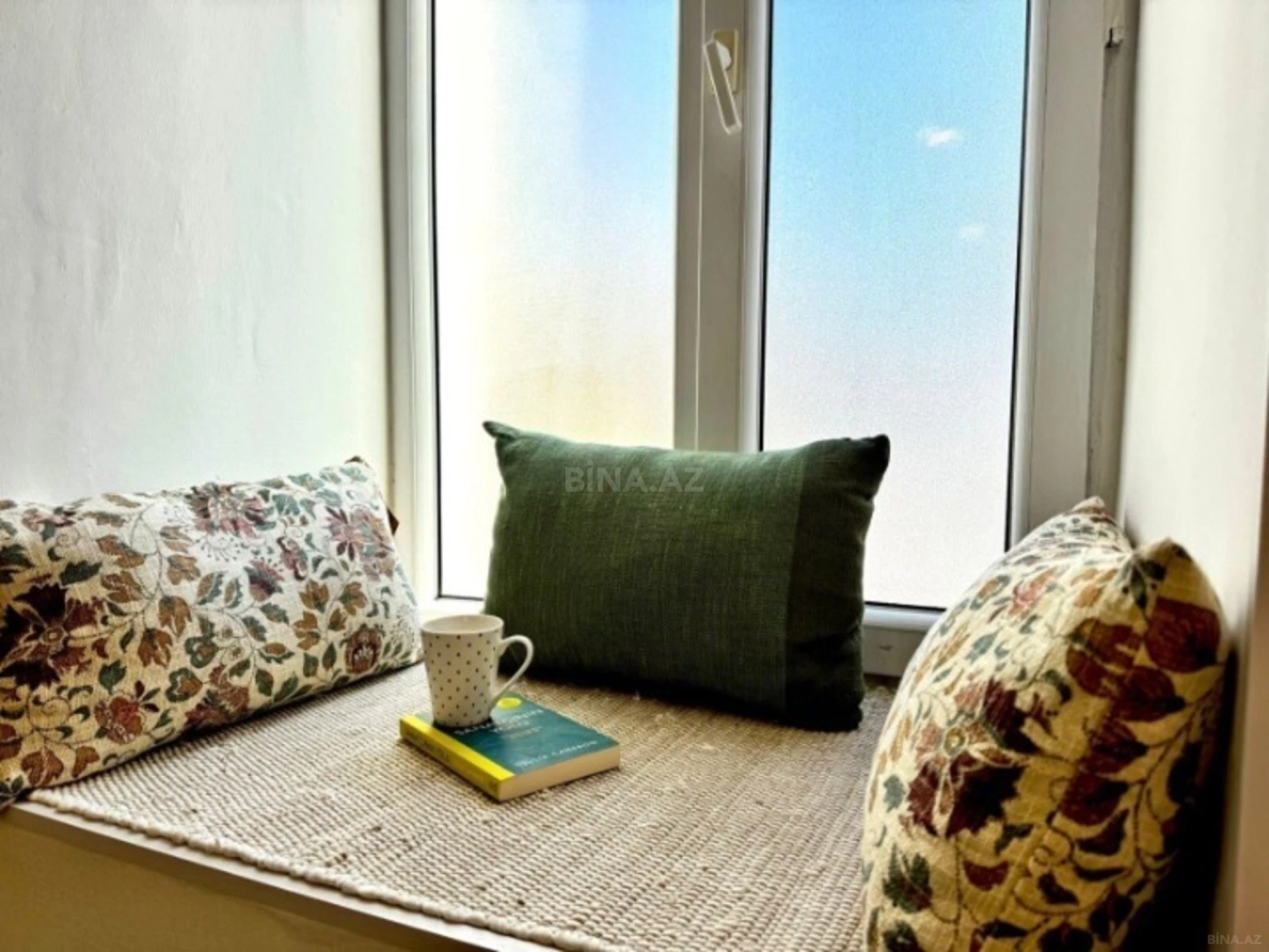 Kirayə verilir 2 otaqlı mənzil 50 m²