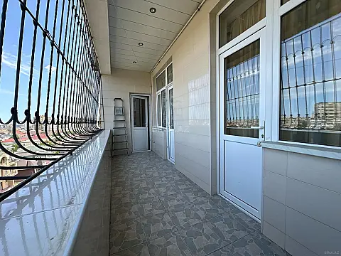 Kirayə verilir 2 otaqlı mənzil 100 m²