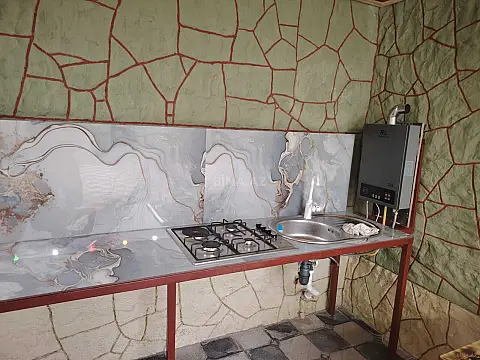 Satılır 3 otaqlı həyət evi 100 m²