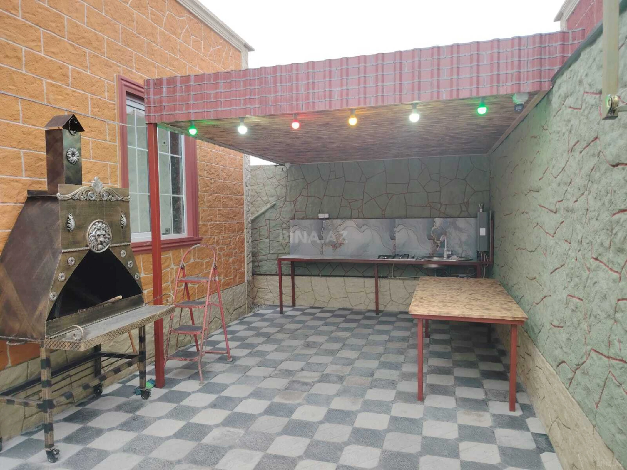 Satılır 3 otaqlı həyət evi 100 m²