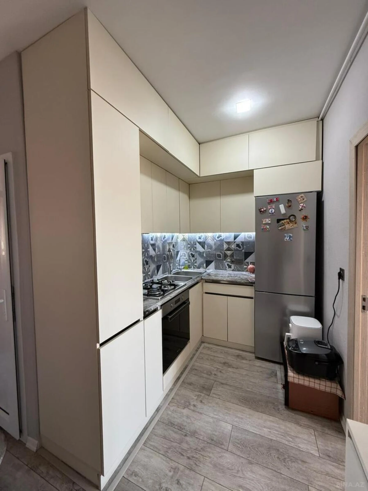 Satılır 3 otaqlı mənzil 60 m²