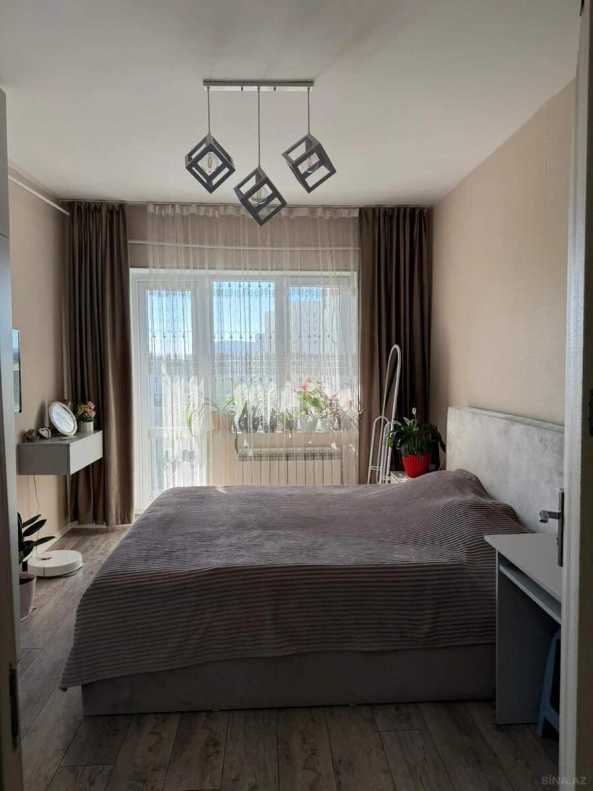 Satılır 3 otaqlı mənzil 60 m²