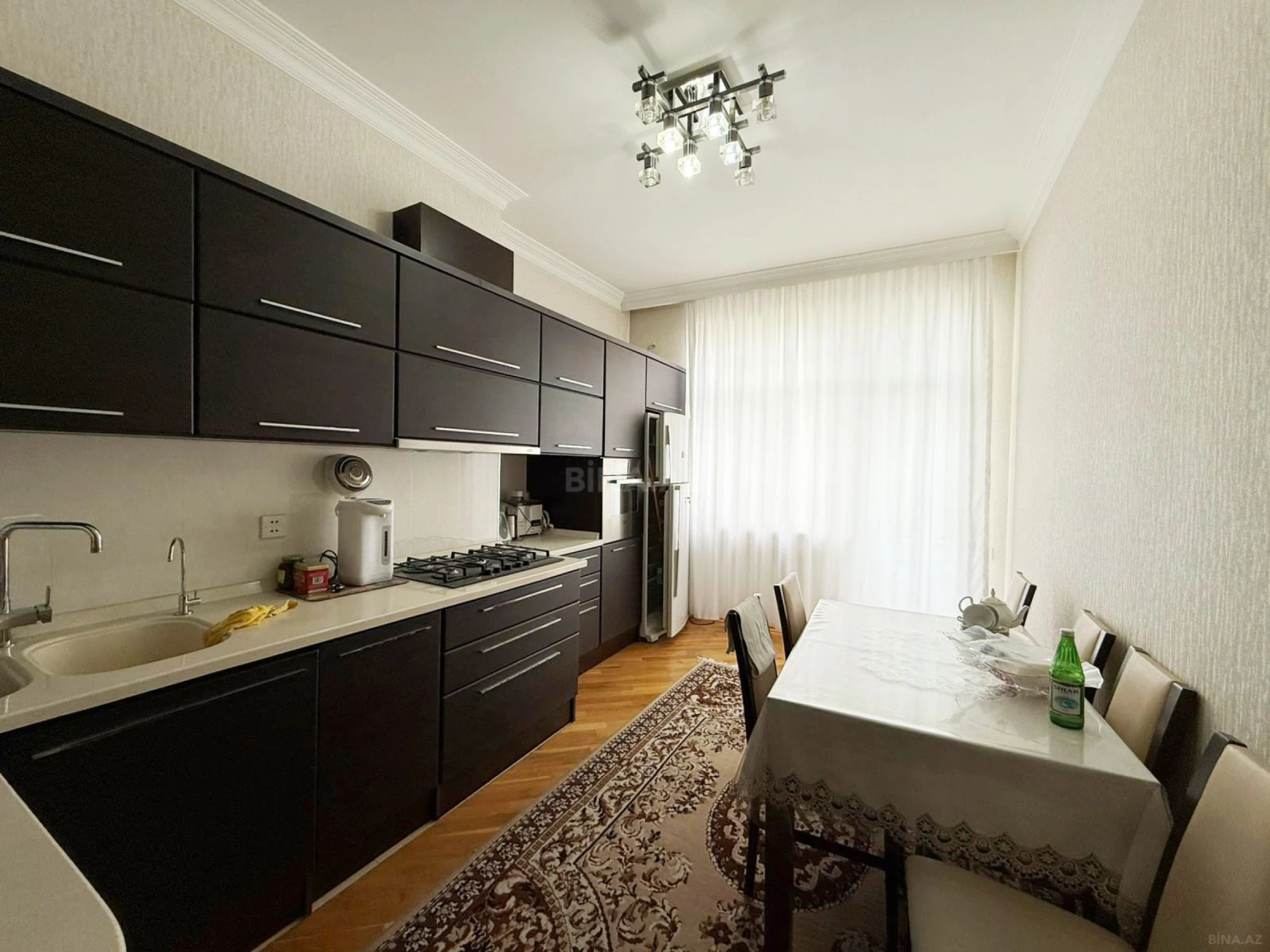 Satılır 3 otaqlı mənzil 125 m²
