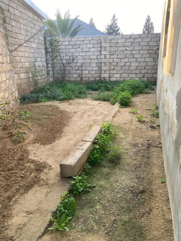 Satılır 4 otaqlı həyət evi 120.1 m²