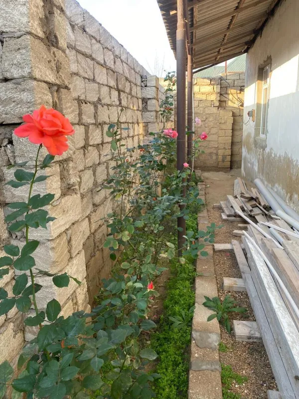 Satılır 4 otaqlı həyət evi 120.1 m²