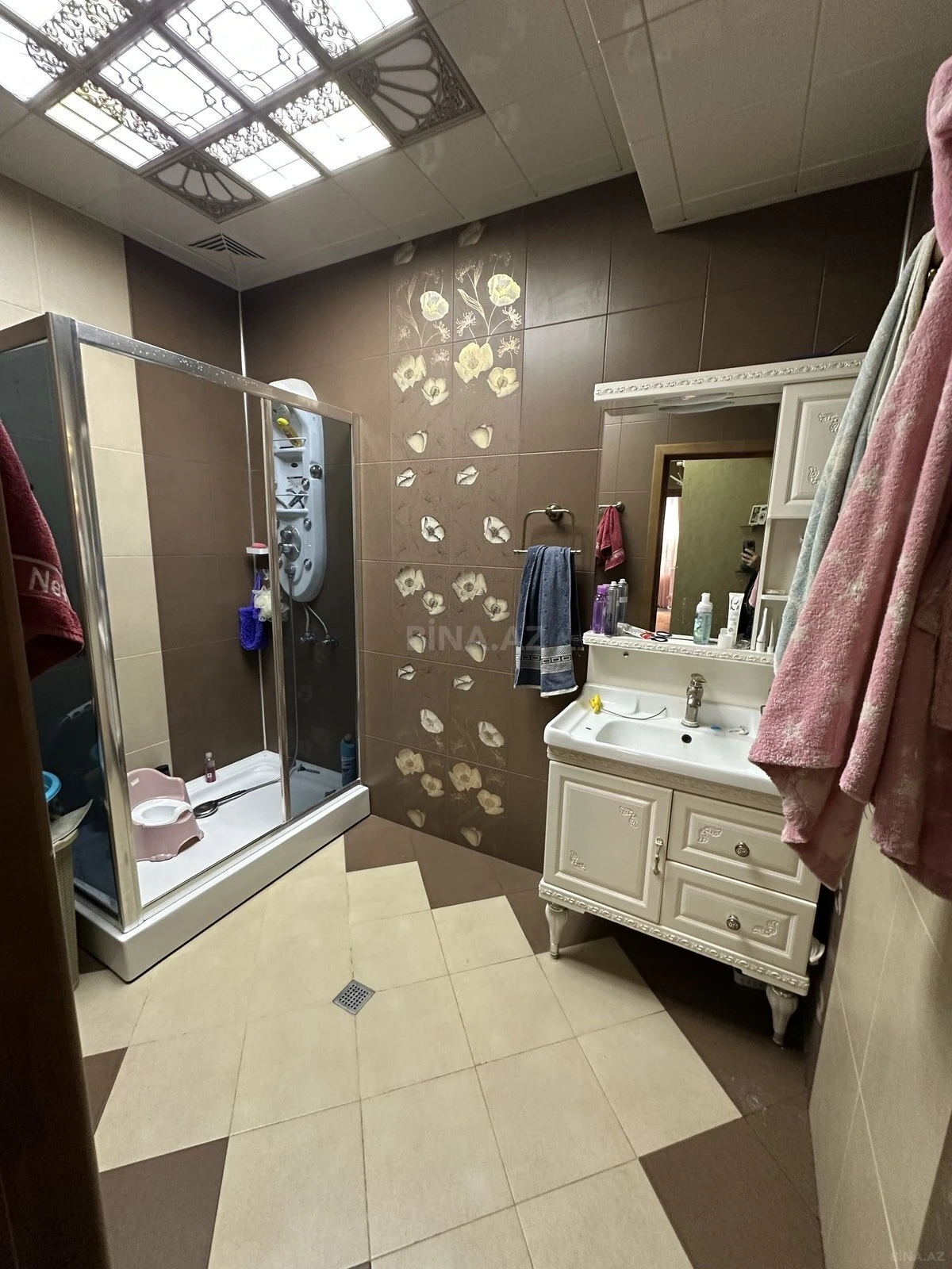 Satılır 3 otaqlı mənzil 110 m²