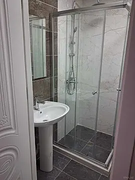 Kirayə verilir 2 otaqlı mənzil 50 m²