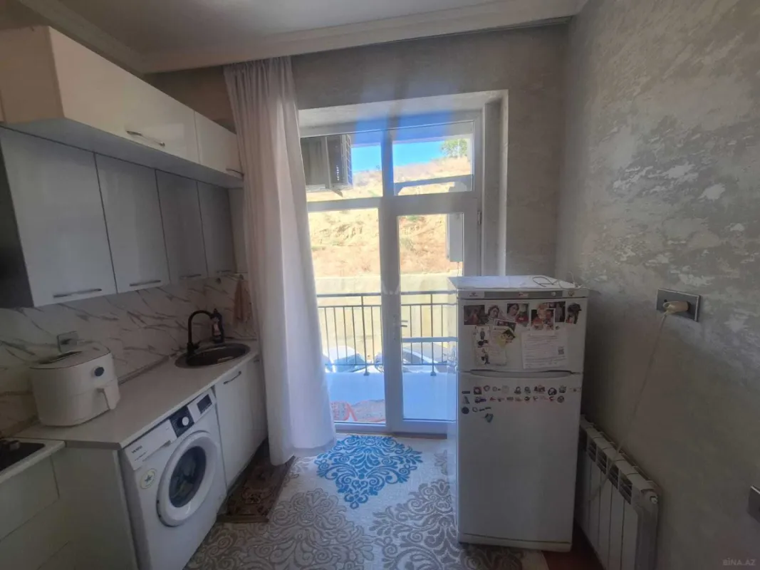 Satılır 2 otaqlı mənzil 50 m²