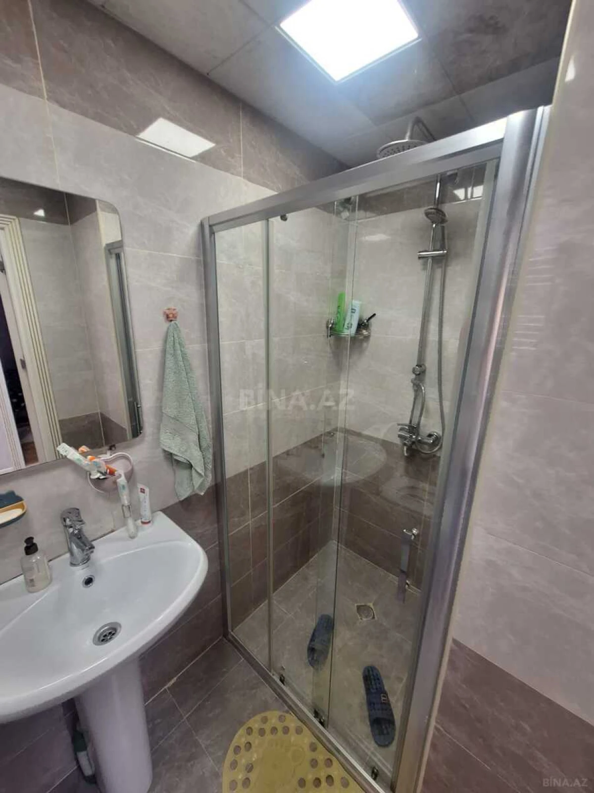 Satılır 2 otaqlı mənzil 50 m²