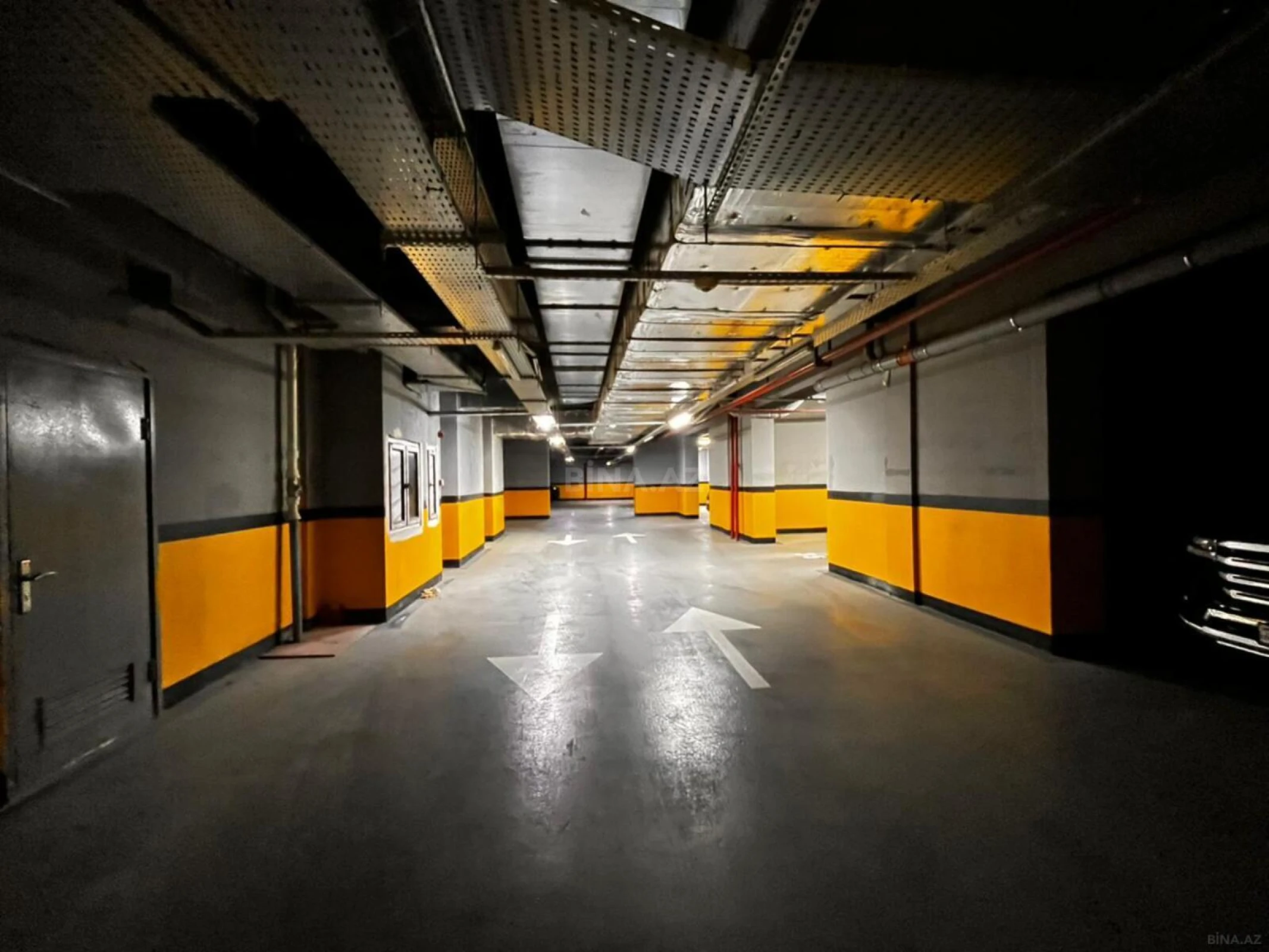 Satılır 4 otaqlı mənzil 162 m²